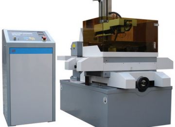 線切割機床的機械部分 線切割機床的機械部分